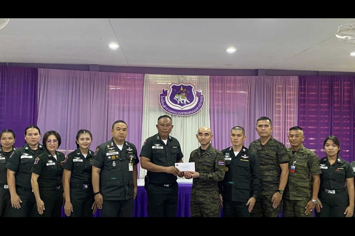 วันที่ 5 พ.ย.68 พล.ต.ต.กิตติ์ธเนศ ธนนันท์ทวีสิน รอง ผบช.ตชด.  ลงพื้นที่ตรวจเยี่ยมและให้กำลังใจคณะครู ณ โรงเรียน ตชด.นเรศวรป่าละอู ติดตามงานโครงการตามพระราชดำริ 