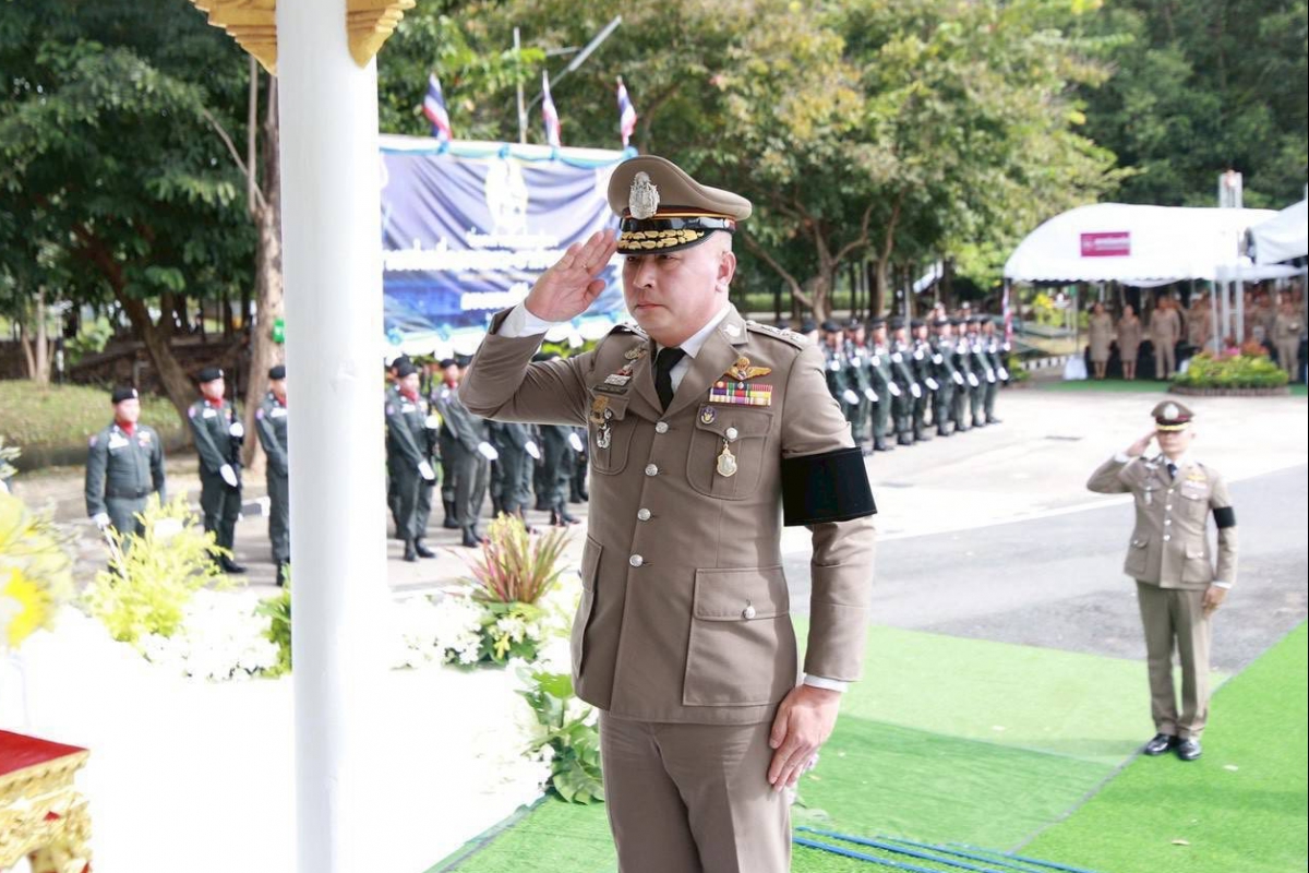 วันที่ 6 พ.ย.68 พล.ต.ต.พงพิพัฒน์ ศิริพรวิวัฒน์ รอง ผบช.ตชด.เป็นประธาน ครบรอบปีที่ 72 ในพิธีวางพานพุ่มดอกไม้ถวายสักการะพระรูป พล.อ.สมเด็จพระเจ้าบรมวงศ์เธอ กรมพระยาดำรงราชานุภาพ 